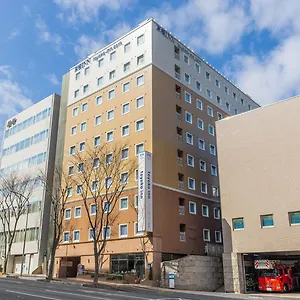 Hotel Toyoko Yokohama Shiei-chikatetsu Center Minami-eki ***